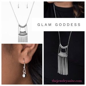 2/$6 • 4/$10 | Glam Goddess | Necklace Set
